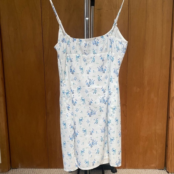 Princess Polly Jayde Floral Mini Dress Size 6 - Picture 2 of 12